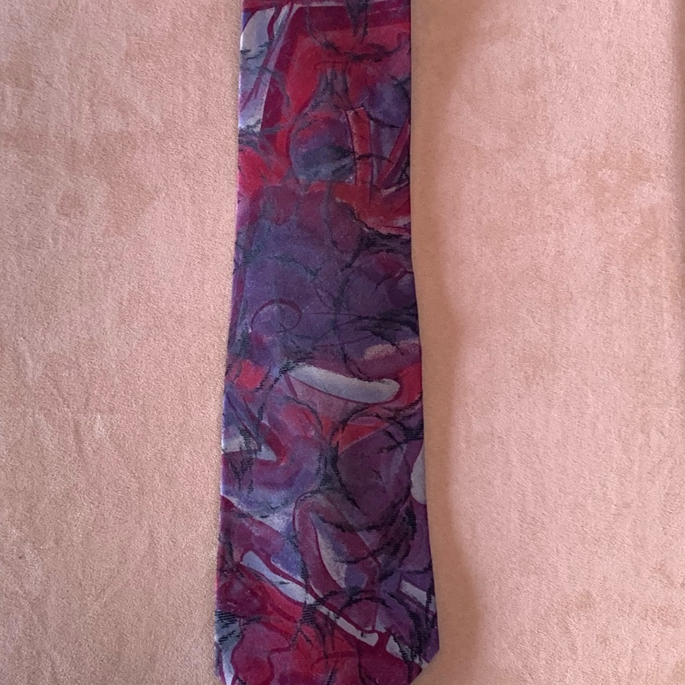 Abstract Marbled 100% Silk Tie in Purple and Red by Mario Ferrari